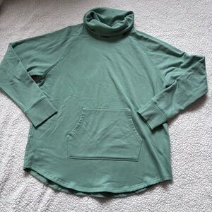 Eddie Bauer motion cozy camp Mint Green like new pullover sweater L